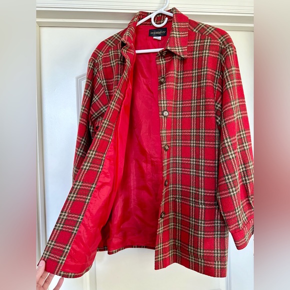 Requirements - Vintage Adorable Red Plaid Shacket - Brand new condition! - Picture 3 of 6